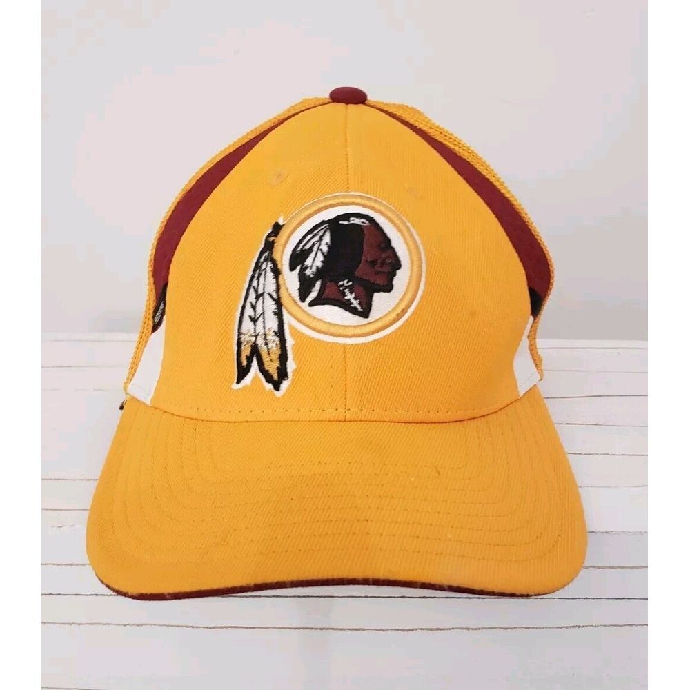 Washington Redskins Hat Reebok On Field Flex Fit Small/Medium‎ NFL Cap Logo
